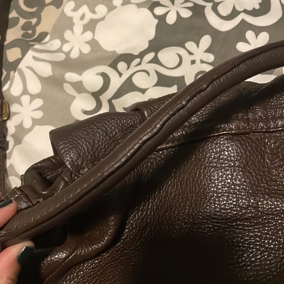 Marc by Marc Jacobs Classic Q Lil Utika Brown Leather Bag - Picture 6 of 8